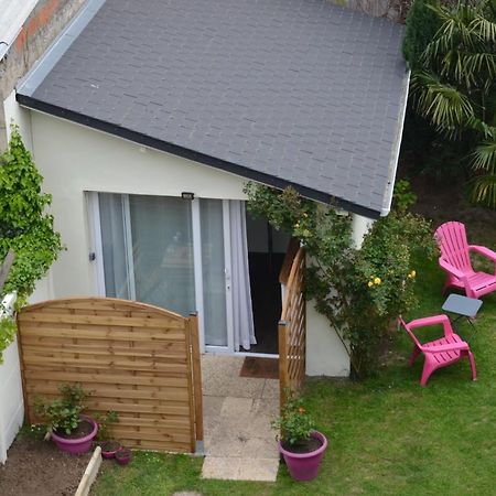 Villa Joli studio au calme dans un jardin privatif à Ouistreham Extérieur photo