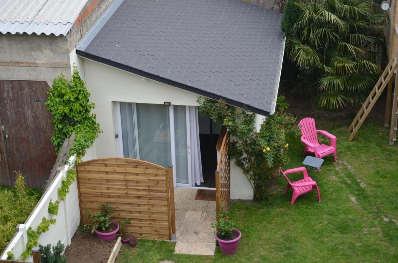 Villa Joli studio au calme dans un jardin privatif à Ouistreham Extérieur photo